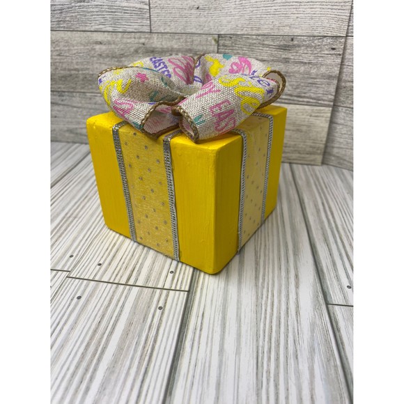 Easter wooden gifts with rustic decoration. - Picture 5 of 11